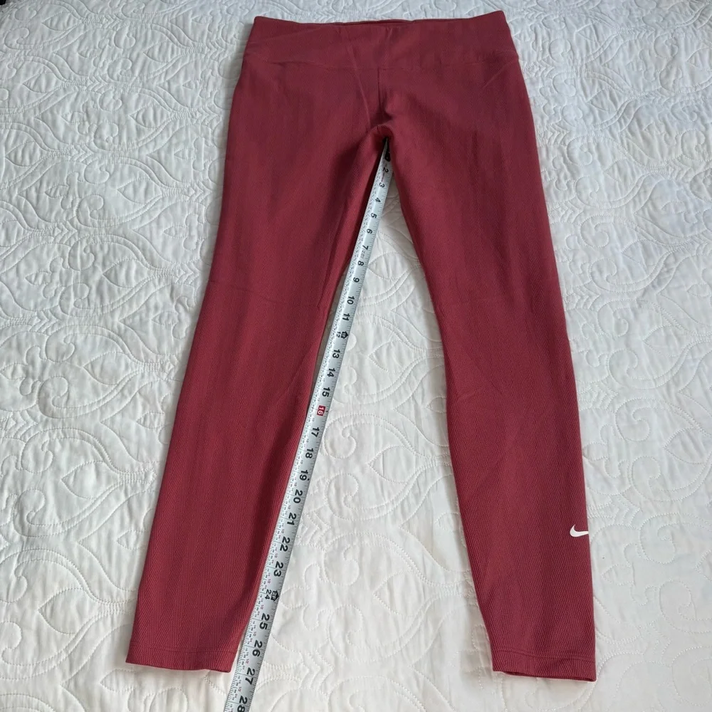 Nike therma fit